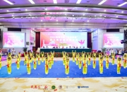 lol竞猜:观众热情高涨，赛场氛围热闹不断